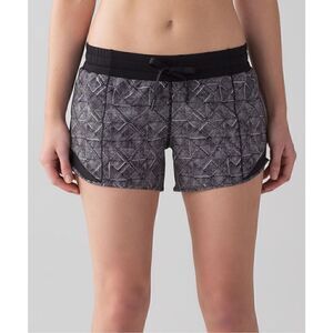 Womens Lululemon Hotty Hot Short